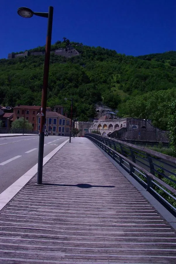 Rent4Night Grenoble Allobroges Apartment