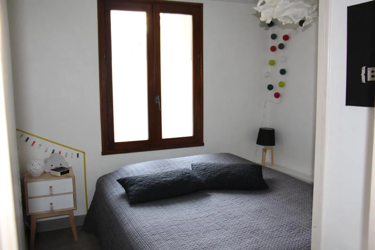 Rent4Night Grenoble Allobroges Apartment
